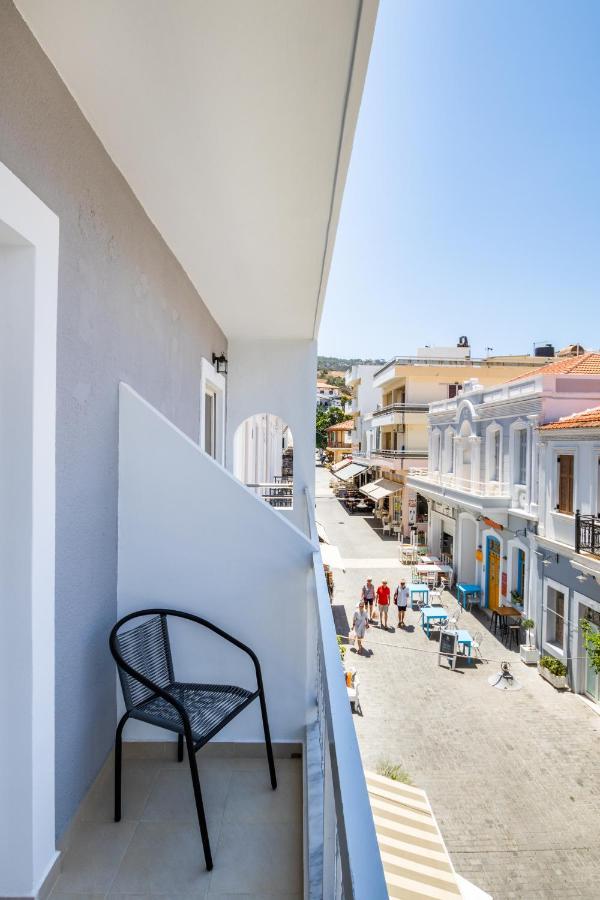 Anemos Guest Apts Karpathos Exterior foto